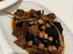 四喜烤麸-光明邨大酒家(淮海路店)