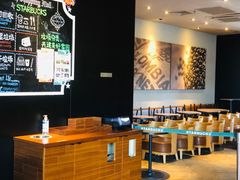 大堂-星巴克臻选(上海长风大悦城店)