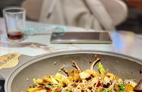 Yongying Stir-fry Pot