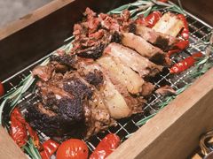 -半吨 Halfton&Friends(车公庙店)
