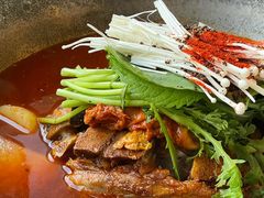 -喇喇排骨火锅·传统韩式脊骨汤(望京西园总店)