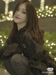 -时尚殿堂明星门店
