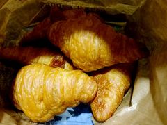 枫糖牛角面包-味多美(江安路店)