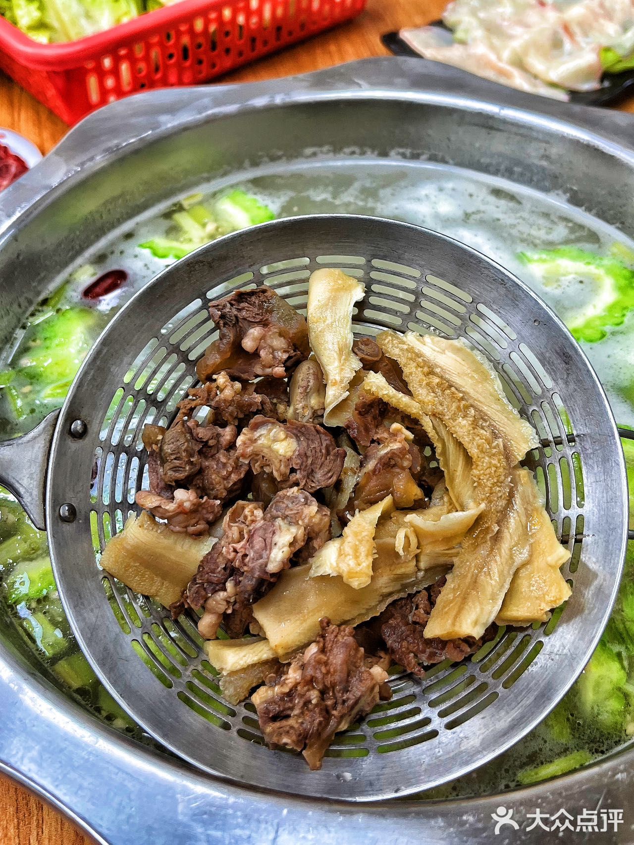"解锁汕尾美食密码🔑，这锅牛肉火锅绝了！"