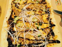 果木香风味烤鸭比萨-必胜客(WOW西丽店)