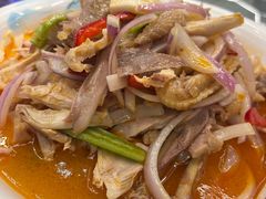 -乡村馕坑肉·烧烤·新疆菜·本地人更爱吃(阿勒泰首店)