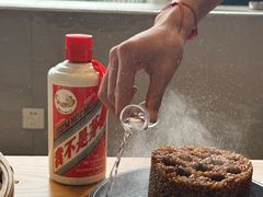 -包整·丝娃娃(一览甲秀楼风景店)