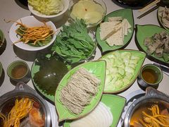 -一叶一世界•素食餐厅(环球中心店)