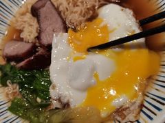 叉烧煎蛋出前一丁-龙记香港茶餐厅(久光百货店)