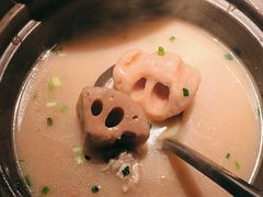 -小凤庭·地道湖北菜武昌鱼·藕汤(38年黄鹤楼店)