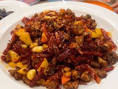 -乡村馕坑肉·烧烤·新疆菜·本地人更爱吃(阿勒泰首店)