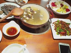 -黑鸡小馆(金源店)