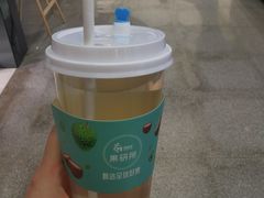 -胡麻地果研所(兰州中心BM店)