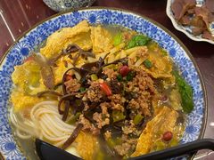 -螺世纪螺蛳粉·桂味小排档(裕德店)