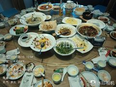 -严记小天府酸菜鱼(西四路店)