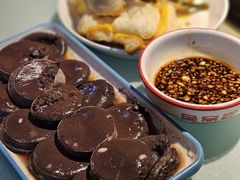 -鱼窝棚柴火铁锅炖(富山屯店)