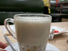 -佰搭果·广式茶餐厅(西华路店)