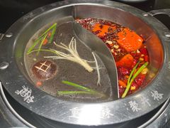 -井格重庆火锅(西直门凯德Mall店)