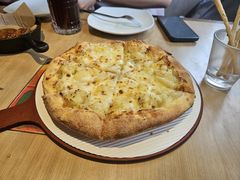 -必胜客(机场路店)