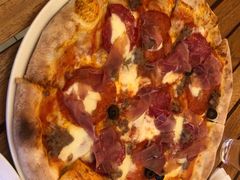 -城市大道红炉披萨烘焙坊