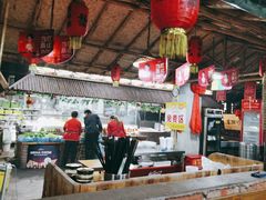 -鱼窝棚柴火铁锅炖(富山屯店)