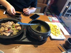 -云海肴·汽锅鸡·云南菜(天山百盛优客店)