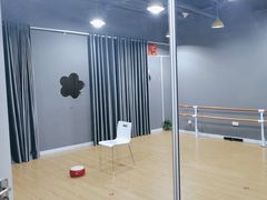 -雅米拉艺术中心(少儿舞蹈培训)