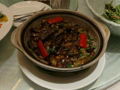 -泓历皇朝酒店(东亭店)