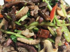 -蒙艾里民族传统菜蒙餐