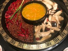 -纸盐河码头火锅(十八梯店)