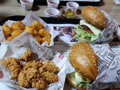 -The Habit Burger Grill 哈比特汉堡(复兴soho店)
