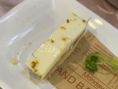 -新东源国际酒店·新东源食坊(沙井店)