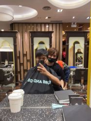 点击看大图 -八佰伴8008星级形象店