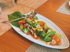 炒时蔬-Chom Cafe and Restaurant