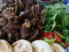 -北京龙庆四季香农家饭庄·灶台鱼·碳烤虹鳟鱼(龙庆峡店)