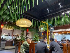 大堂-福林河鲜酒楼