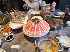 -德天肥牛海鲜火锅(城西银泰店)