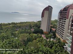 -三亚湾海居铂尔曼度假酒店