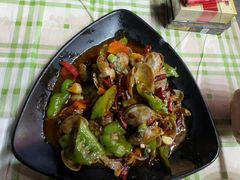 -老街烧烤大排档·地道湖北菜·龙虾馆(汉口火车站店)