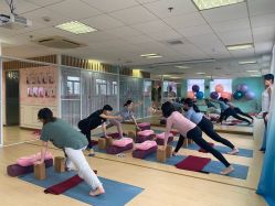 -爱尔乐美孕产瑜伽·普拉提