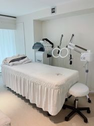 -JNK皮肤管理中心