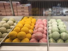 -乾芝斋·苏式糕点·碧螺春茶酥(平江路店)