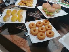 -金狮国际酒店自助餐(金狮店)