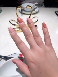 -悦指间美甲美睫