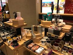 零售区-星巴克(天津鲁能中心第三店)