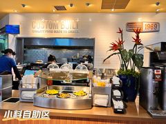 自助取餐区-The Habit Burger Grill 哈比特汉堡(复兴soho店)