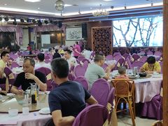 大堂-宏八酒楼(西樵山景区店)