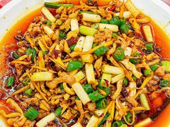 -洪霞餐馆·川菜·鲜货现炒(两江春城店)