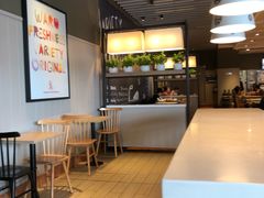 用餐区-肯德基(成都双流机场T2店)