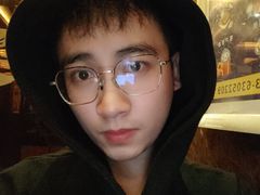 -肆兮眼镜·蔡司·徕卡战略合作店(大坪店)